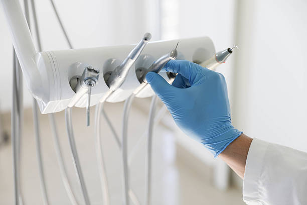 Professional Teeth Whitening technician working in Ashland, IL
